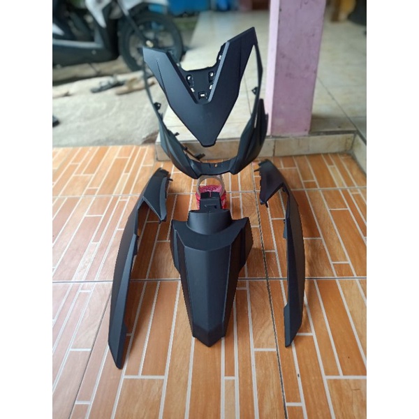 COVER BODY HALUS BEAT STREET HITAM DOFF