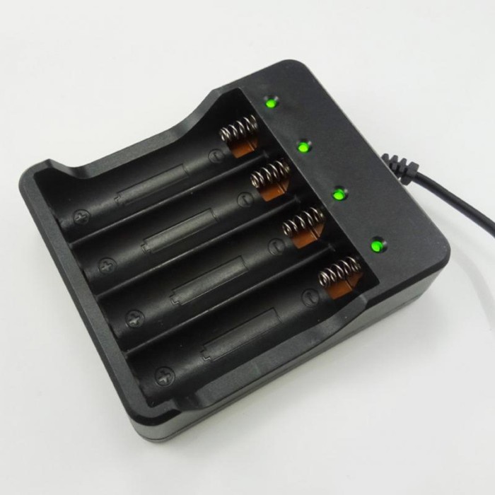 Charger 18650 Baterai Battery 4 Slot Senter Laser Auto Stop Indikator