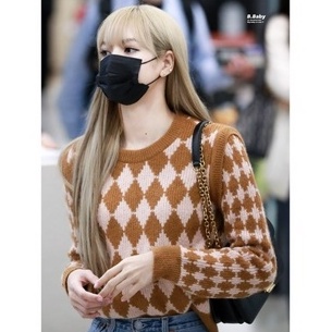 sweater lisa /sweater rajut