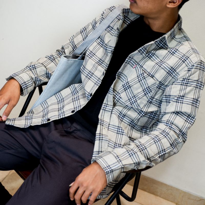 kemeja flannel aestetik Levis brand cewe cowo kece murah promo  kece simple