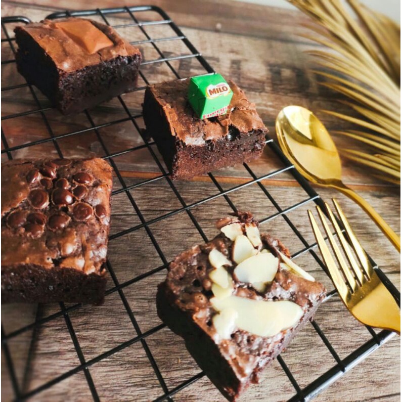 

1 Box Fudgy Brownies