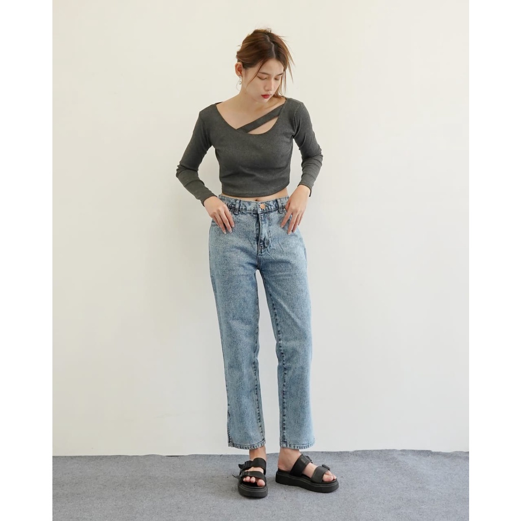 WEKI Celana Jeans Boyfriend Wanita Belah Samping KIKI