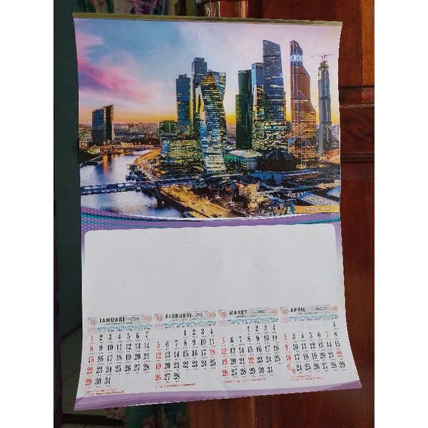 

kalender dinding 2023 motif gedung
