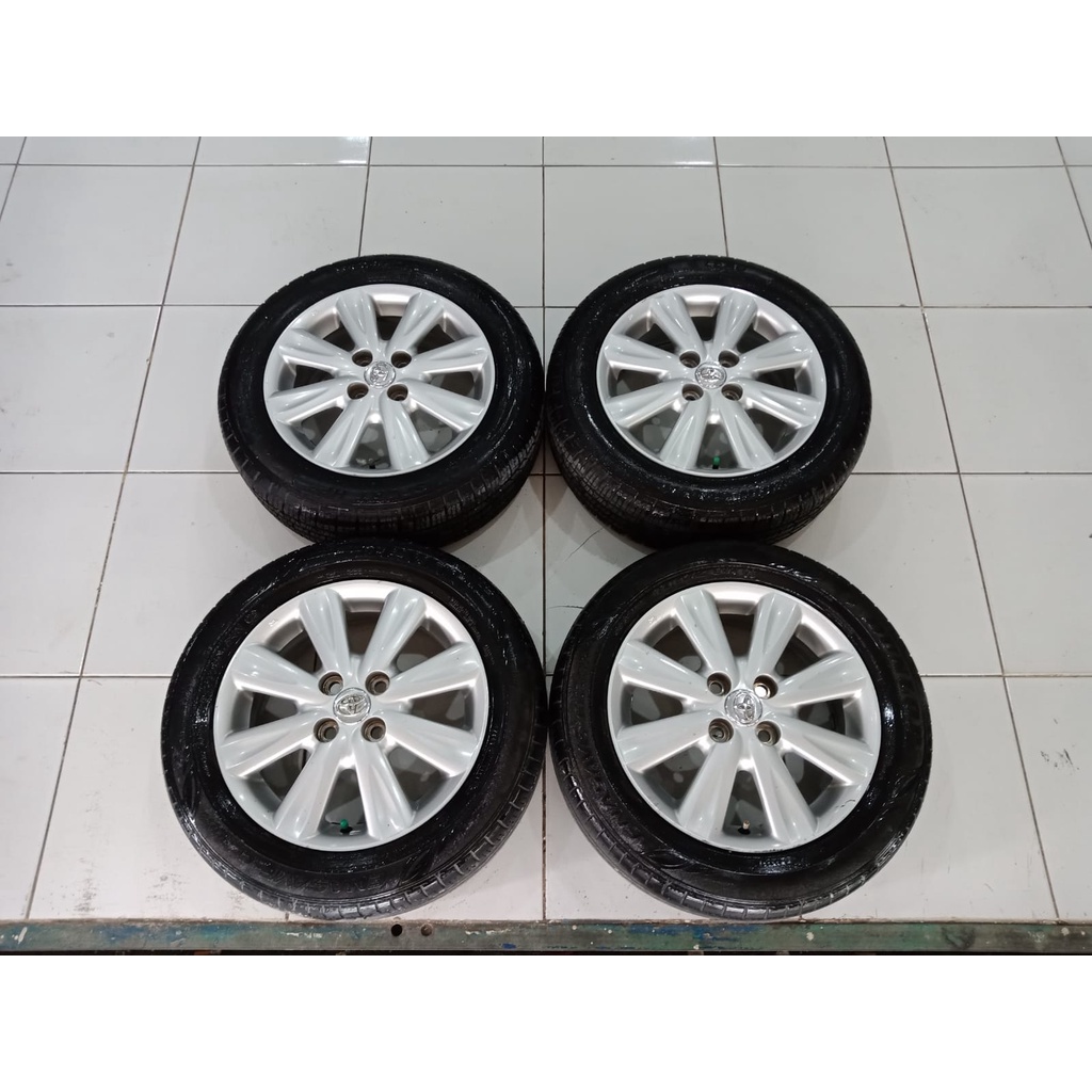 Peket Velg Mobil Original Toyota Yaris Ring 15 Baut 4 x 100 + Ban 185 60 R15