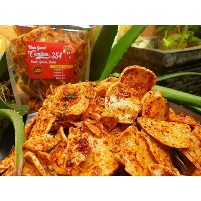 

Basreng cikruh daun jeruk 168 gr-Cemilan 354