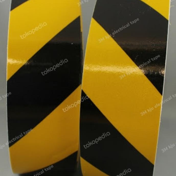 

Sticker reflective tape- kuning hitam . 5cm x 45m .Police Line Sticker