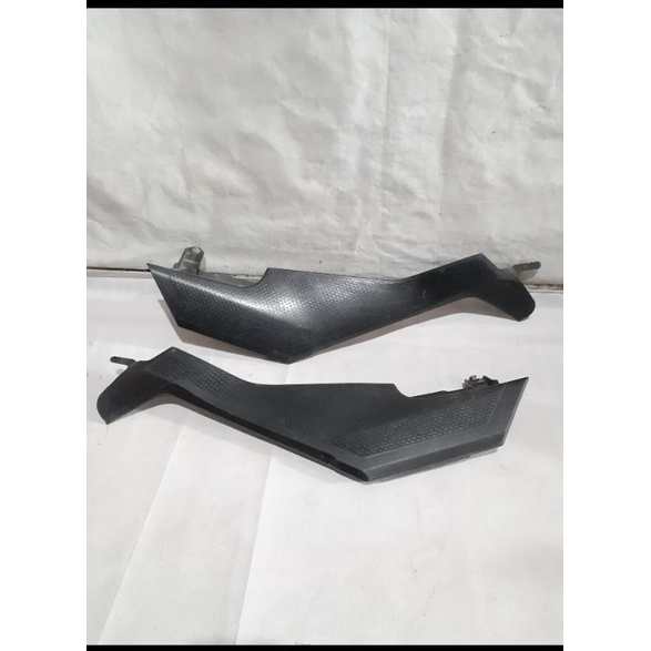 tutup aki new vixion original body kasar new vixion/cover box aki bew vixion original