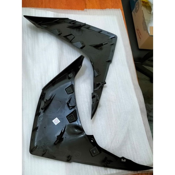 SAYAP LUAR MIO M3 BESAR HITAM