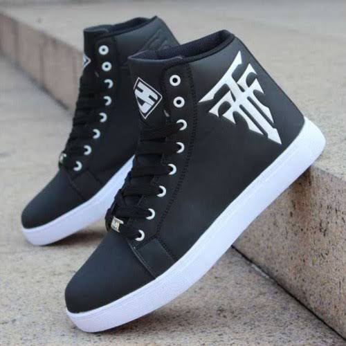 NEW Sepatu Sneakers Tinggi Pria Hitam Putih Vulkanis