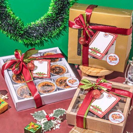 

Christmas Hampers Box Set