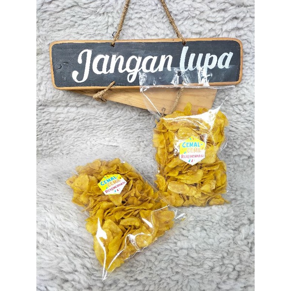 

KERIPIK PISANG MANIS