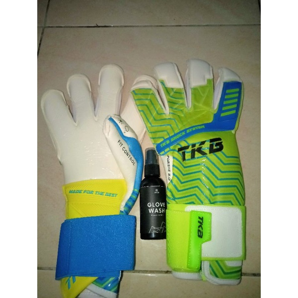 sarung tangan kiper TKB Forste 2.0