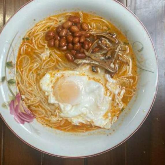 

Ready Stok |HALAL| Misua ramen Kalimantan + cabe bubuk| misoa | mie soa | miesua | miesoa