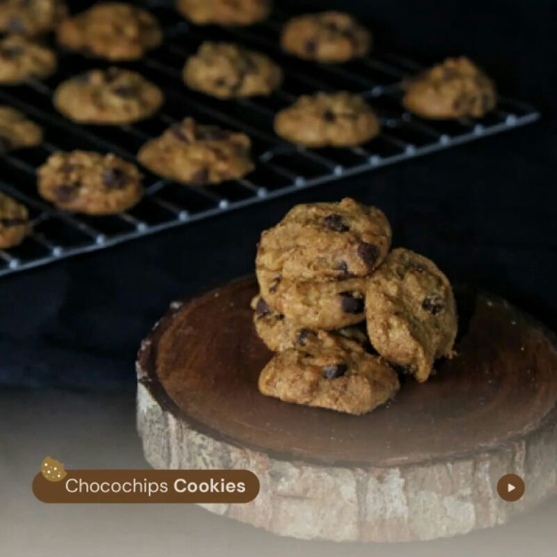 

PREMIUM HOMEMADE CHOCOCHIP COOKIES