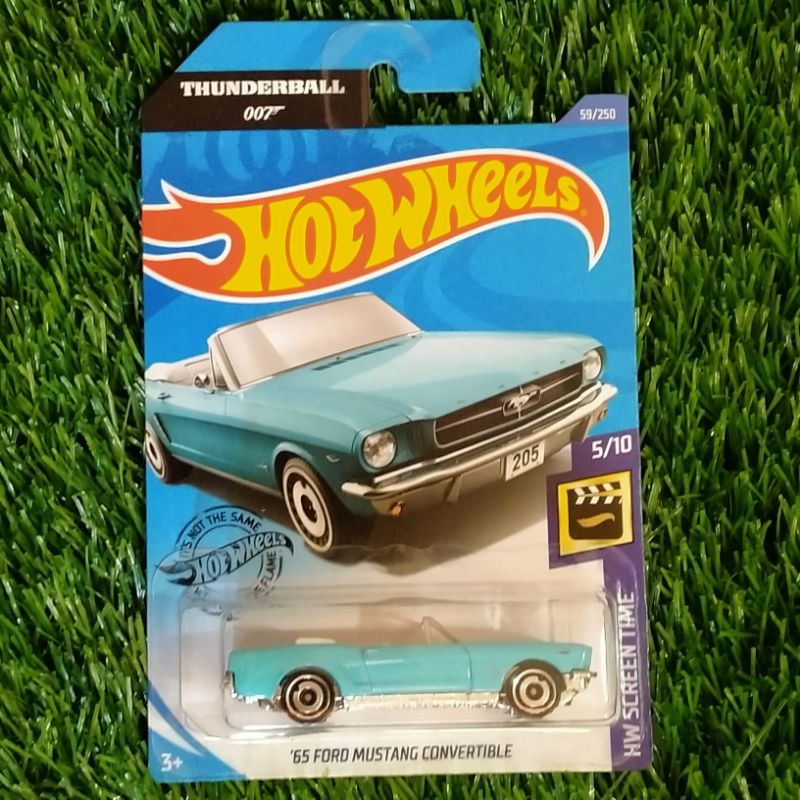 Hot Wheels 65 Ford Mustang Convertible