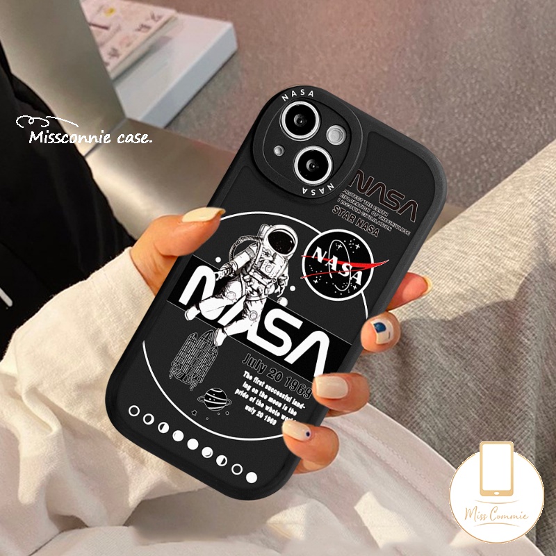Astronot Case Untuk Samsung A03s A04 A50s A03 A23 A14 A13 A32 A22 A04s A12 A53 A50 A52 A52s A02s A73 A21s A30s A33 A20s A31 A71 A11 A10s A20 A51 A72 Trendy Brand NASA Soft TPU Cover