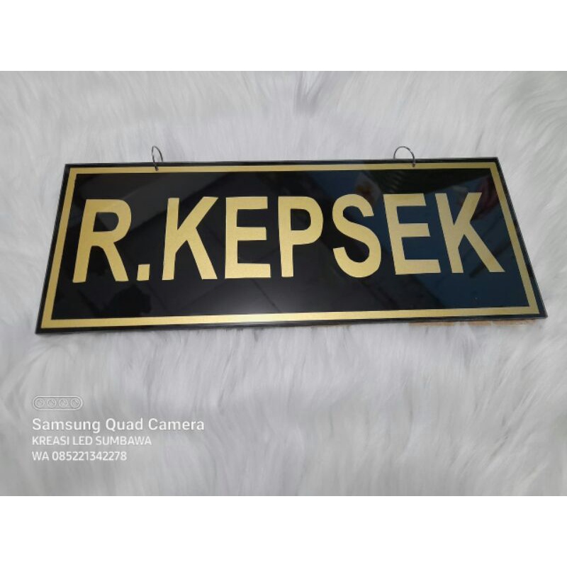 

PAPAN NAMA RUANG,GANTUNG. NAME TAGE. MEDALI. NO RUMAH. GANTUNGAN KUNCI. HURUP TIMBUL ACRYLYC