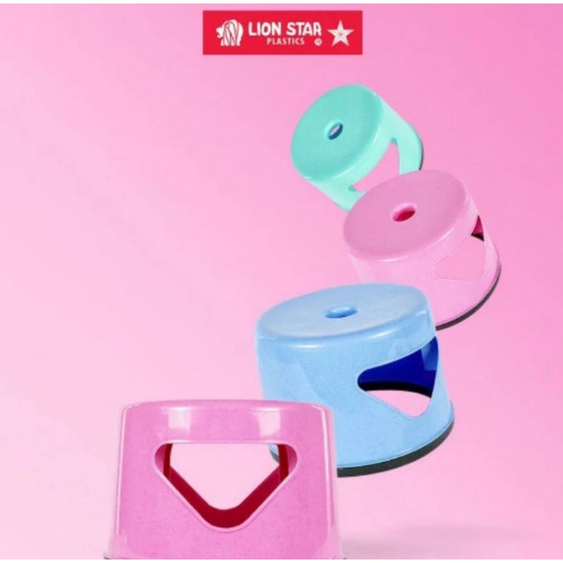 Kursi / Dingklik Plastik Bulat Merk Lion Star