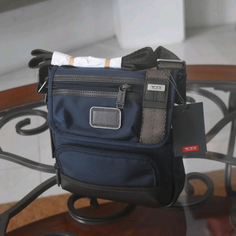 TUMI KERBY CROSSBODY NAVY