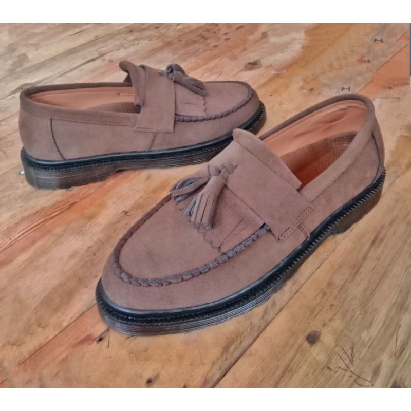 sepatu Loafer omyok pria wanita Adrian tasccel docmart superbrand ehwan