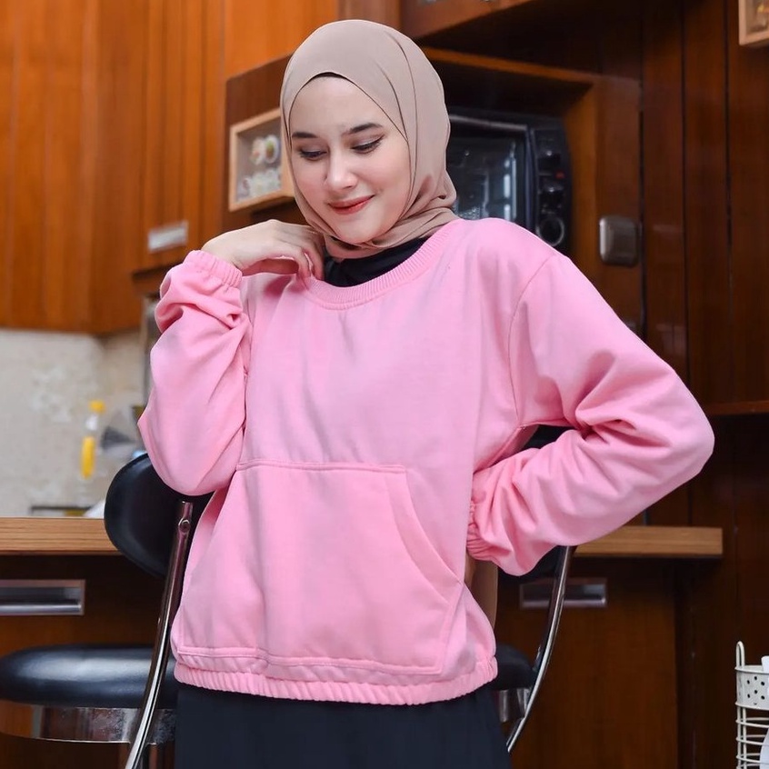 Sunwo Croope Sweater Dengan Saku Depan Wanita Bahan Fleece