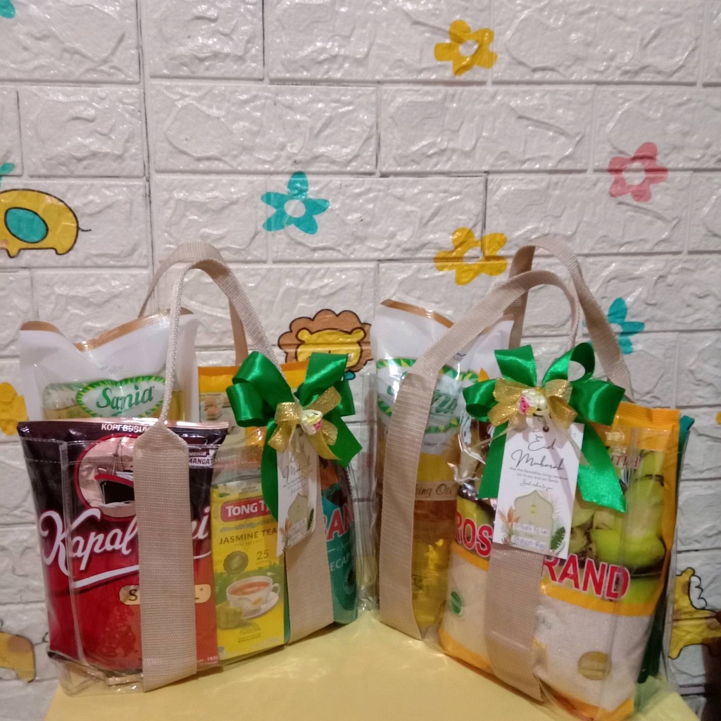 

Tas Mika Tas Souveni Goodie Bag Tas Ultah