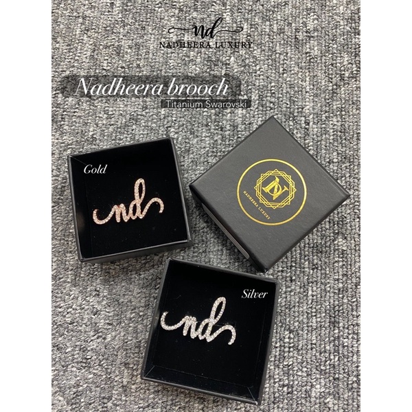 NADHEERA BROOCH SWAROVSKI | BROS CANTIK GOLD SILVER