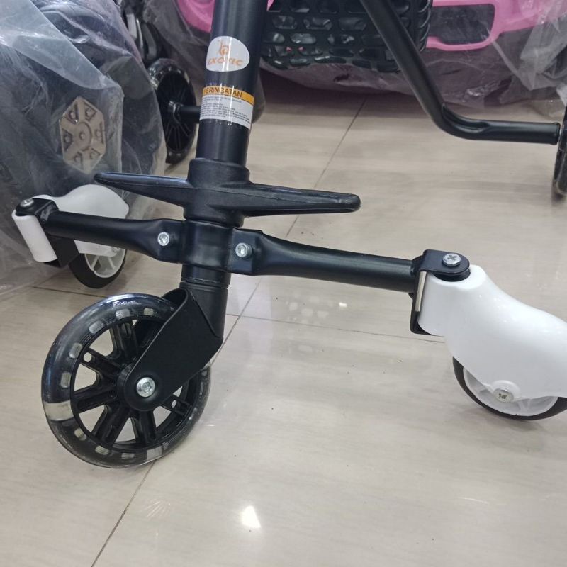 EXOTIC BABY STROLLER