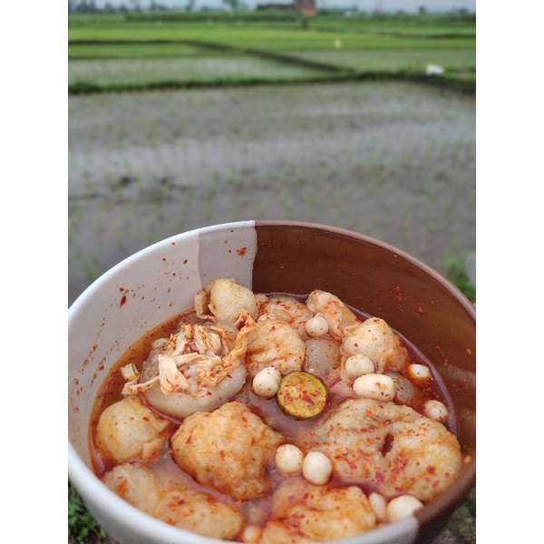 

baso aci isi ayam suwir khas garut