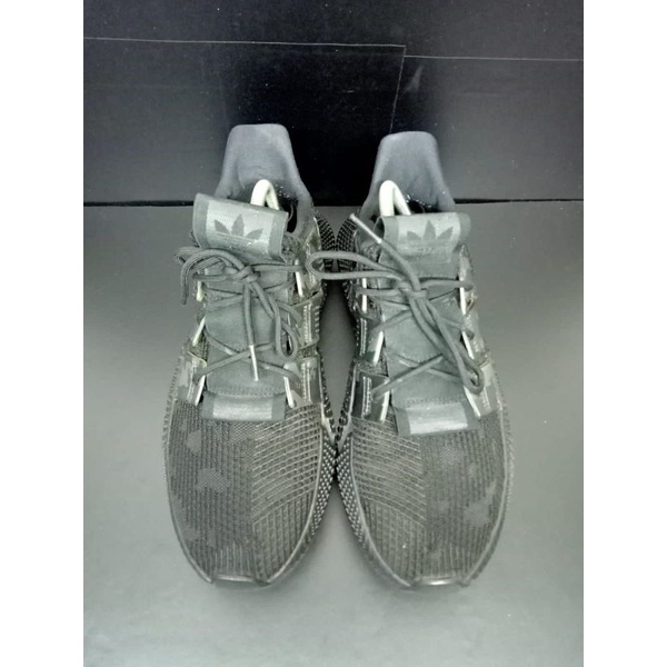 Paket sepatu Adidas second