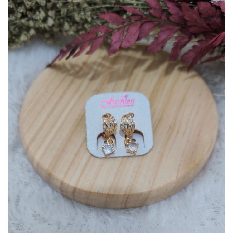 Anting xuping lapis emas wanita dewasa batu hijau