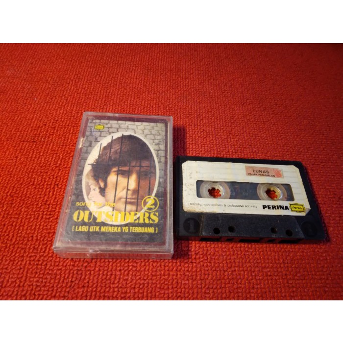 The Outsiders - Lagu Untuk Mereka Yang Terbuang (kaset pita)