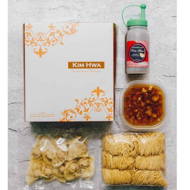 

Ð Kim Hwa's Pahe Lengkap Mie Pangsit (Lengkap Mie dan Topping) ㊎