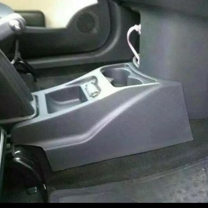 Console Box Calya/Sigra