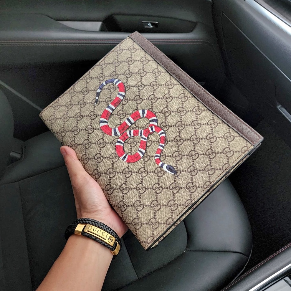 Clutch G 8990 Ada no Seri (Free Sarung +BubbleWrap)