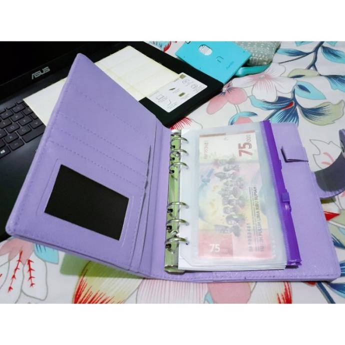 

PAKET MURAH BINDER A6 FINANCIAL PLANNER SAVING CHALLENGE 6 HOLE BINDER