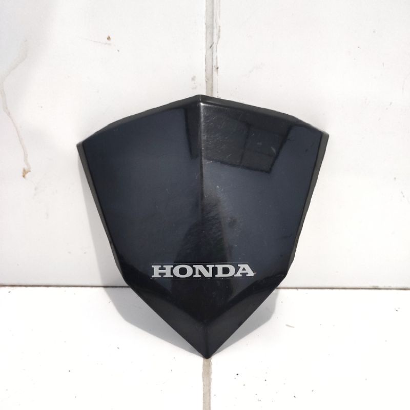 visor topi windshield Honda Vario 125 150 tahun 2015 2016 2017  bekas ORI copotan