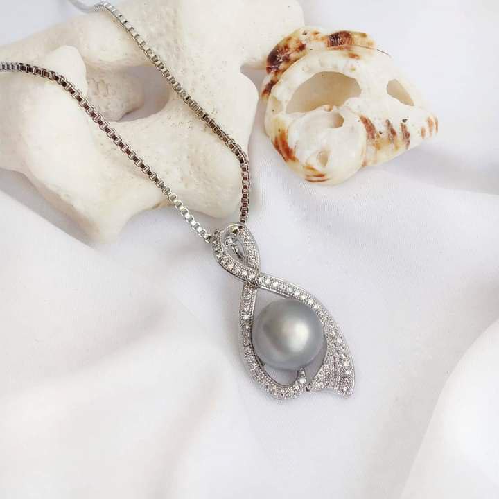 KALUNG MUTIARA AIR TAWAR  BERSERTIFIKAT, ASLI, LOMBOK PEARL, KALUNG WANITA, KADO ULTAH, WISUDA, LEBA