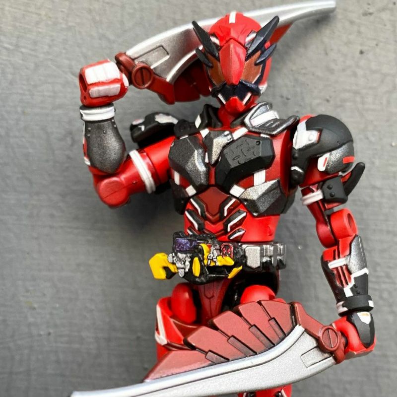 Shfiguarts Ikazuchi Kamen Rider Shf