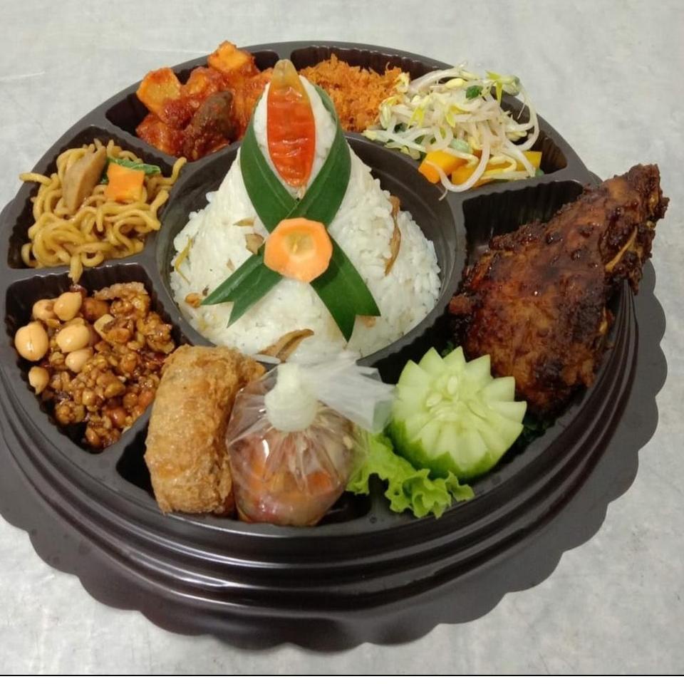 

[PRODUK 0HKLI] TUMPENG MINI NASI KUNING SIAP SAJI PAKET MENU BERVARIASI FPQ