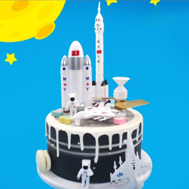 Topper Cake Topper Tema Astronot Luar Angkasa Set 7Pcs