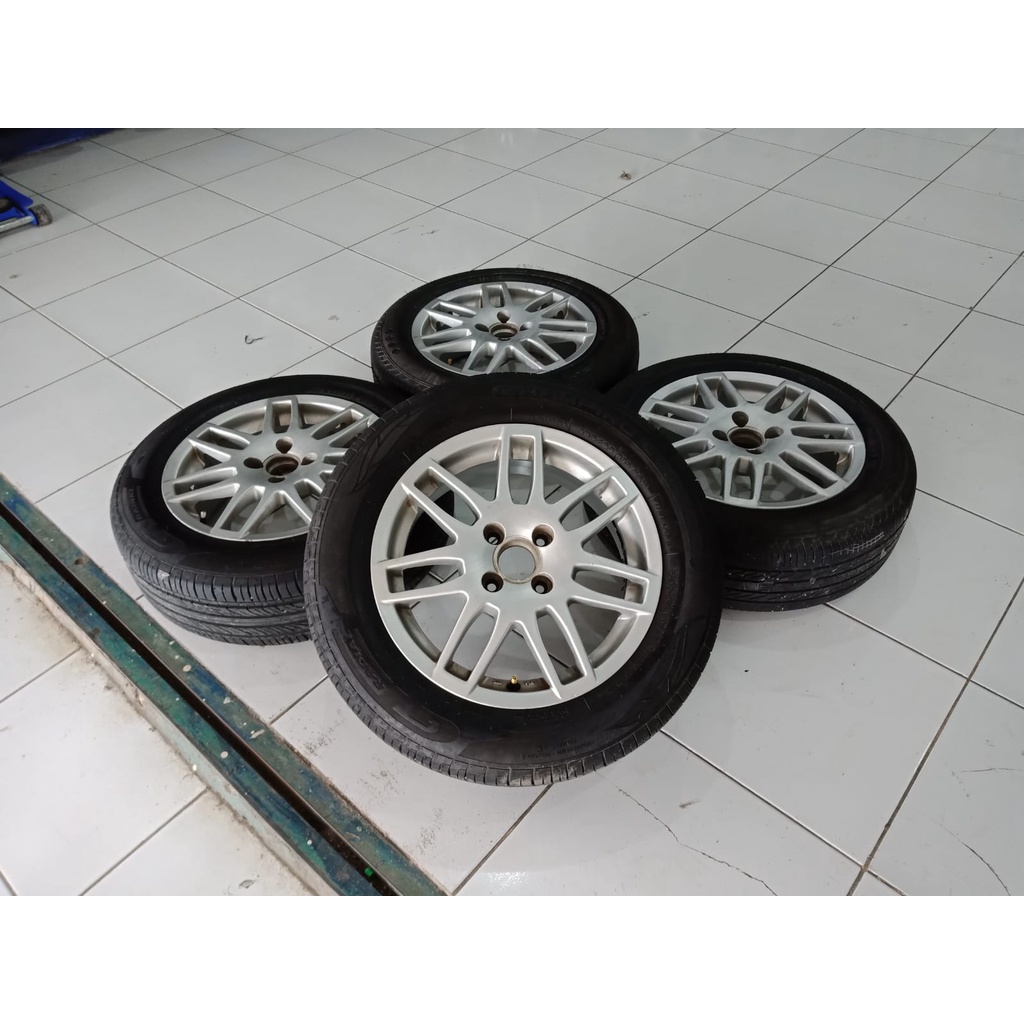 Pelek Racing Bekas Murah Ring 15 Baut 4 100 Ban 195 65 R15 Bisa Untuk Datsun, Calya, Sigra, Vios