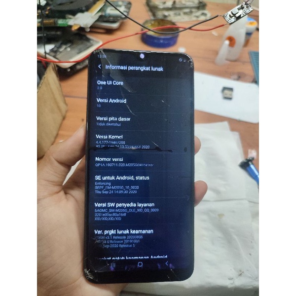 samsung m20 minus