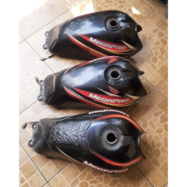 Tangki megapro original bawaan motor