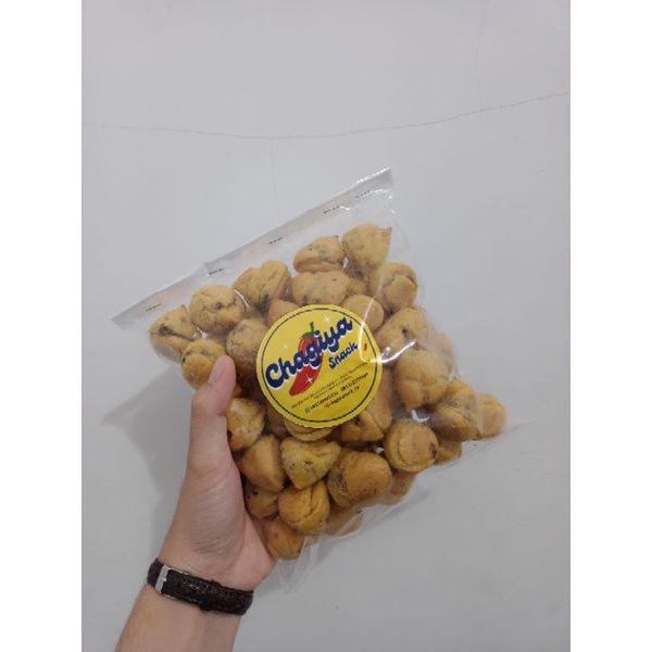 

sus cokelat tiktuk basreng kacang koro keripik talas