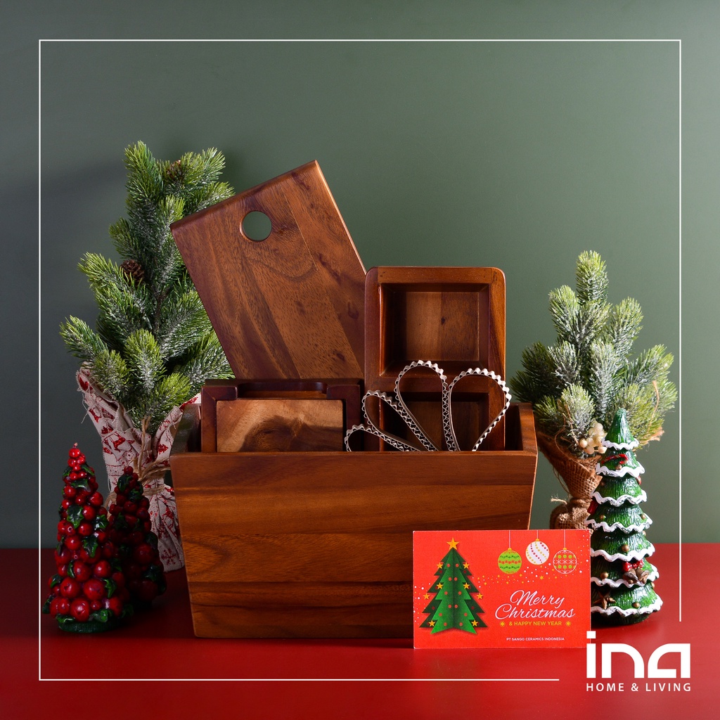 INAH&amp;L - Hampers Natal Peralatan Dapur Kayu Santa Claus Set