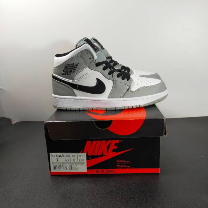 NKE air jordan 1 smoke grey premium original