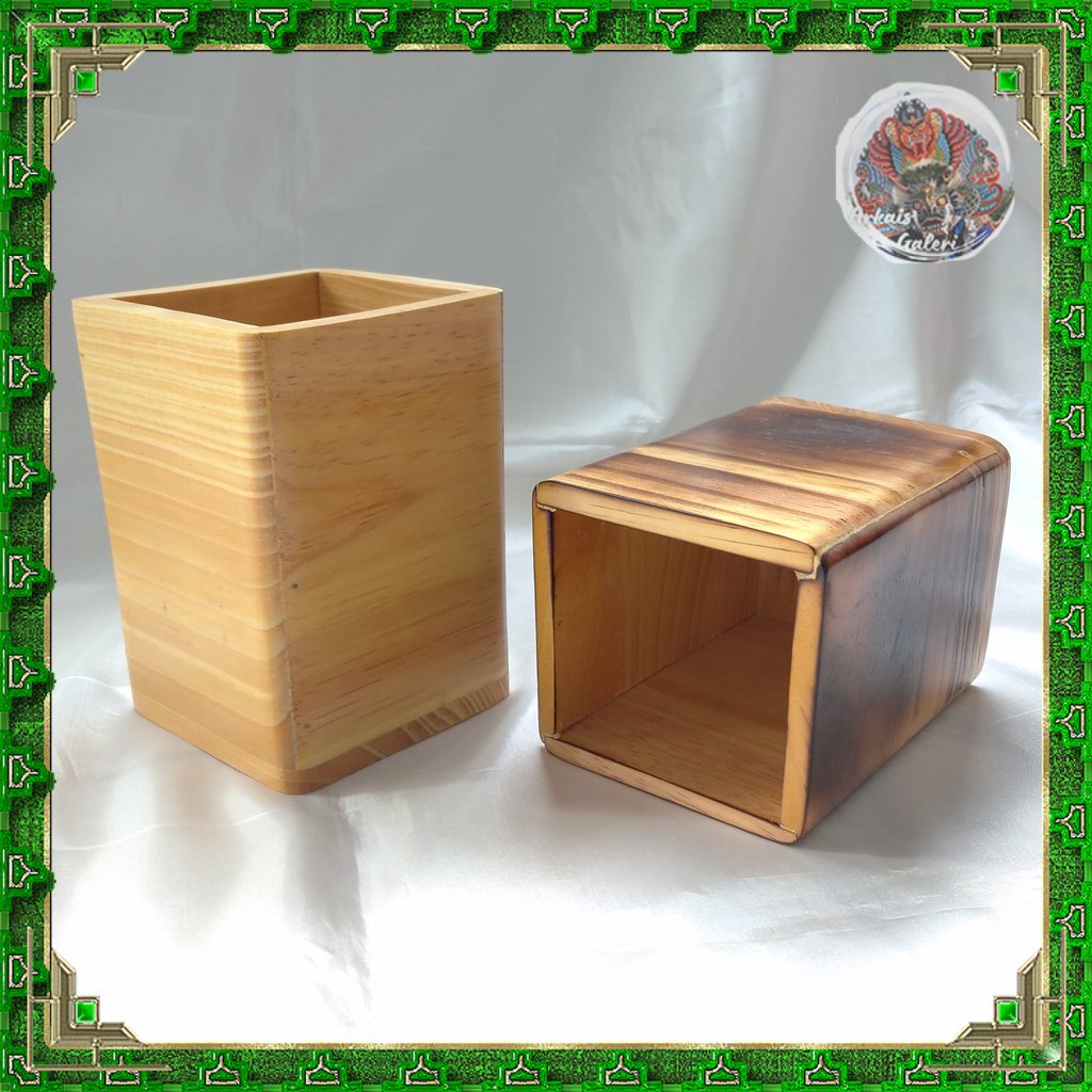 

Kotak Pensil Kayu / Tempat Sutil Kayu / Tempat Pensil / Kotak Serbaguna