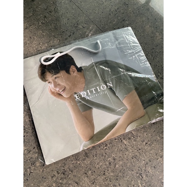 KIM SEON HO EDITION SENSIBILITY PAPERBAG OFFICIAL