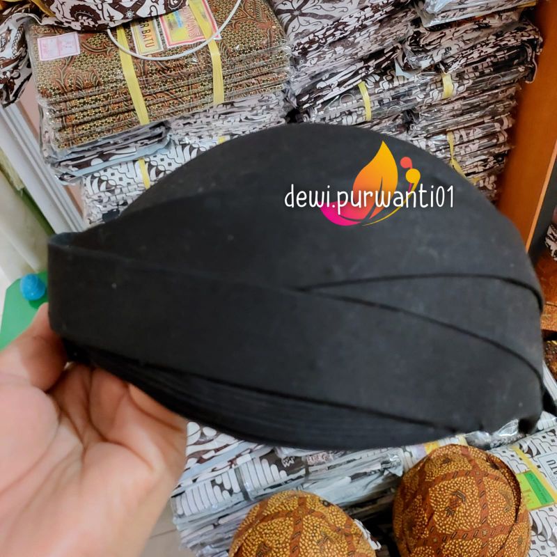 Blangkon Solo Hitam